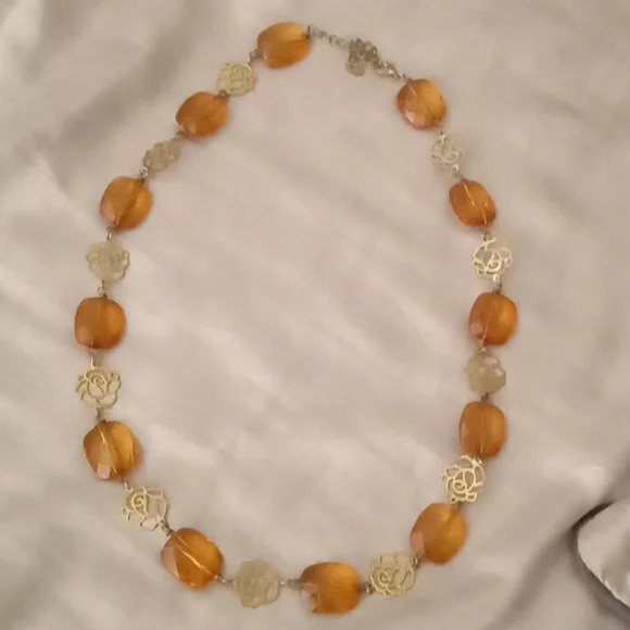 Antique Necklace - Picture 1 of 4